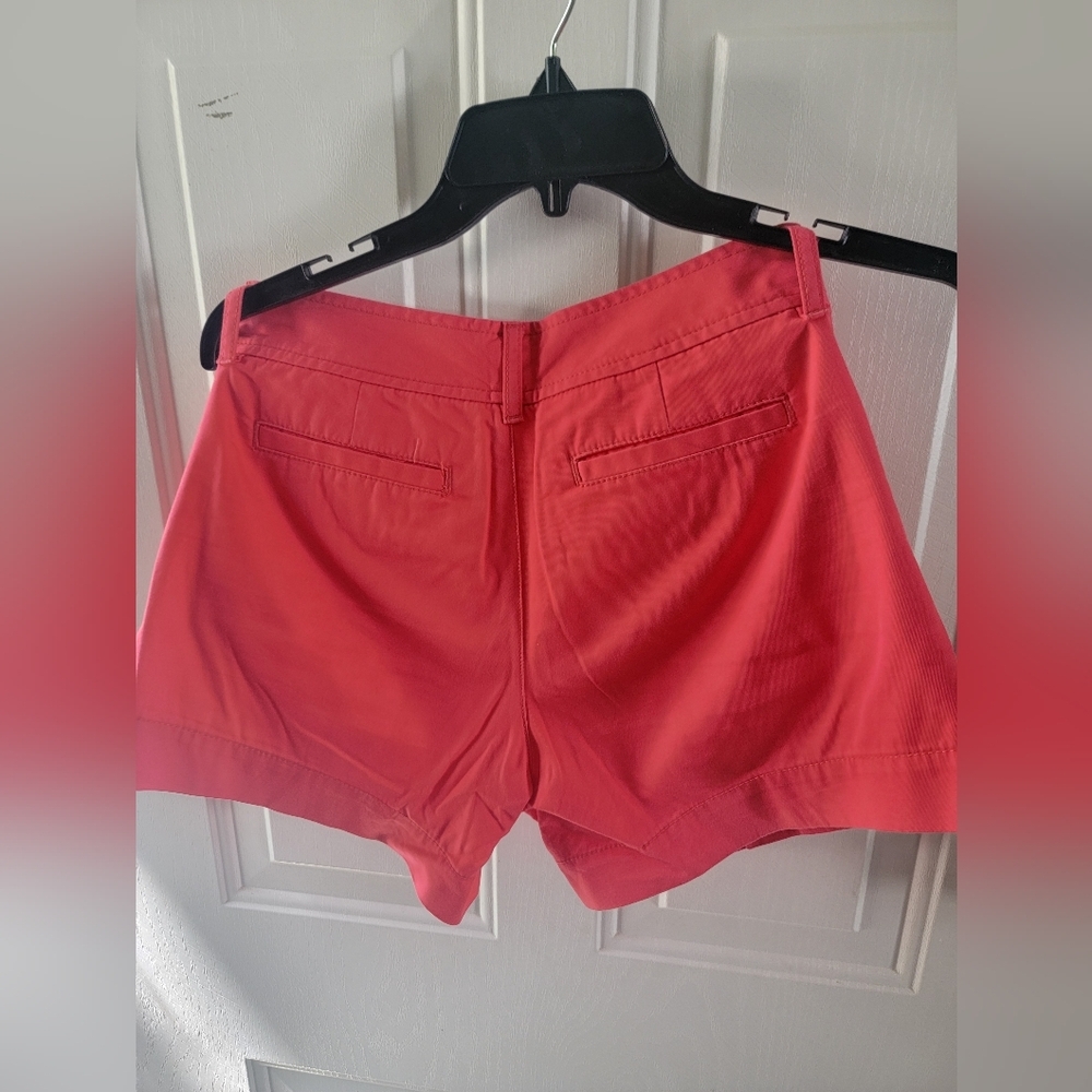 Lilly Pulitzer Pink Bermuda Shorts Cotton Blend - Picture 2 of 5